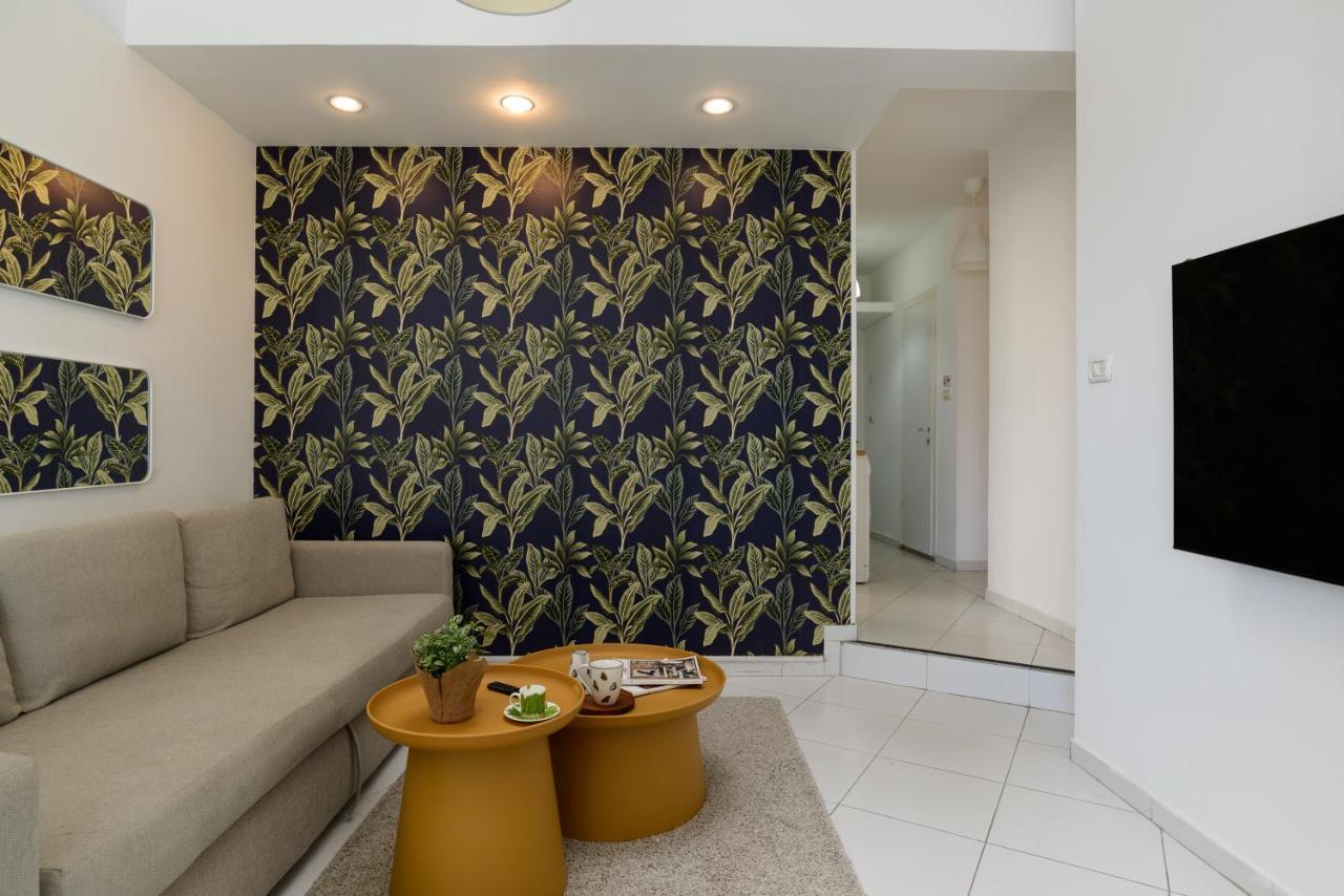 Sea View 2 Bedroom Apartment With Bomb Shelter Tel Aviv Esterno foto